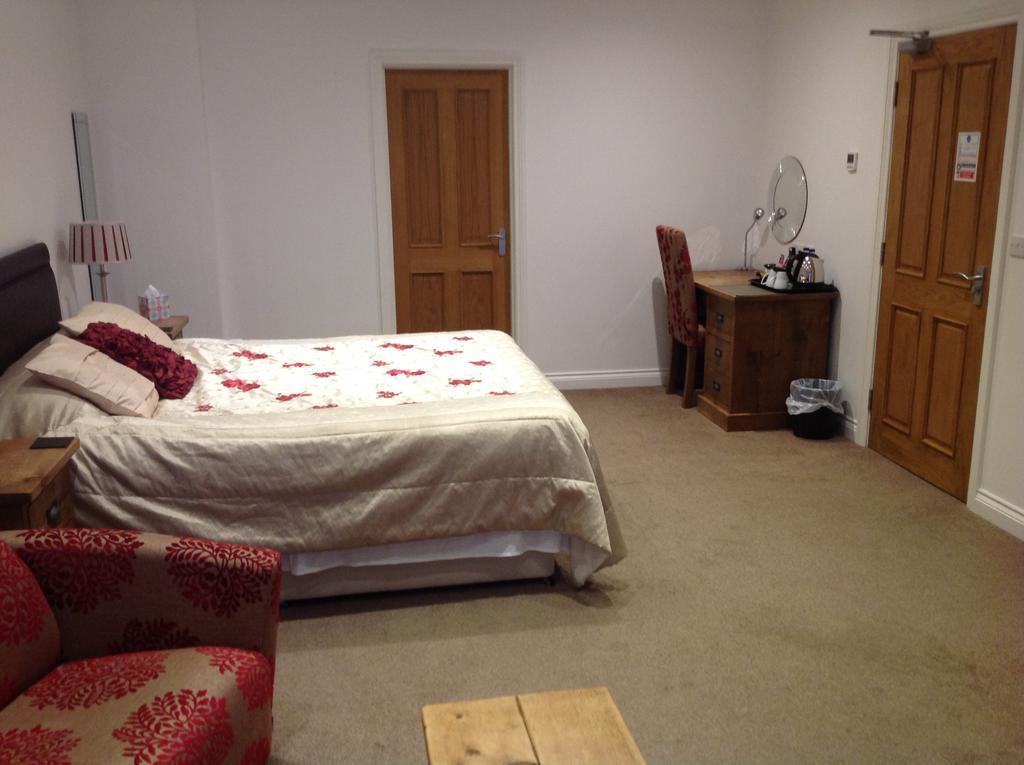 Crich Lane Farm Bed and Breakfast Alfreton Exteriör bild